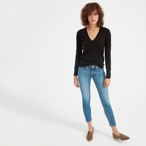 🗣Host Pick🗣 Everlane Luxe Wool V-Neck, Black Med
